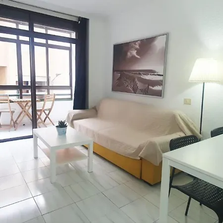 Alquilaencanarias-medano Colon Center, Near The