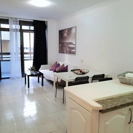 Apartamento Alquilaencanarias Colon Center, Near The