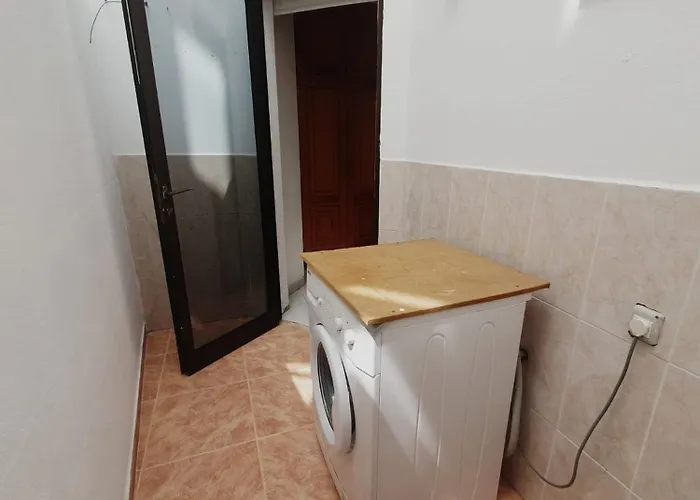 Alquilaencanarias-medano Colon Center, Near The