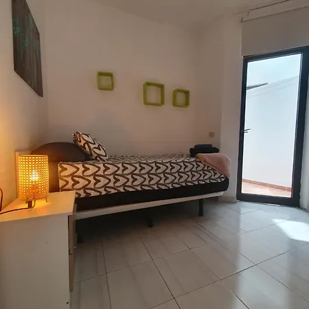Alquilaencanarias-medano Colon Center, Near The *