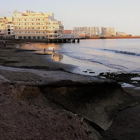 Alquilaencanarias-medano Colon Center, Near The * 厄尔梅达诺